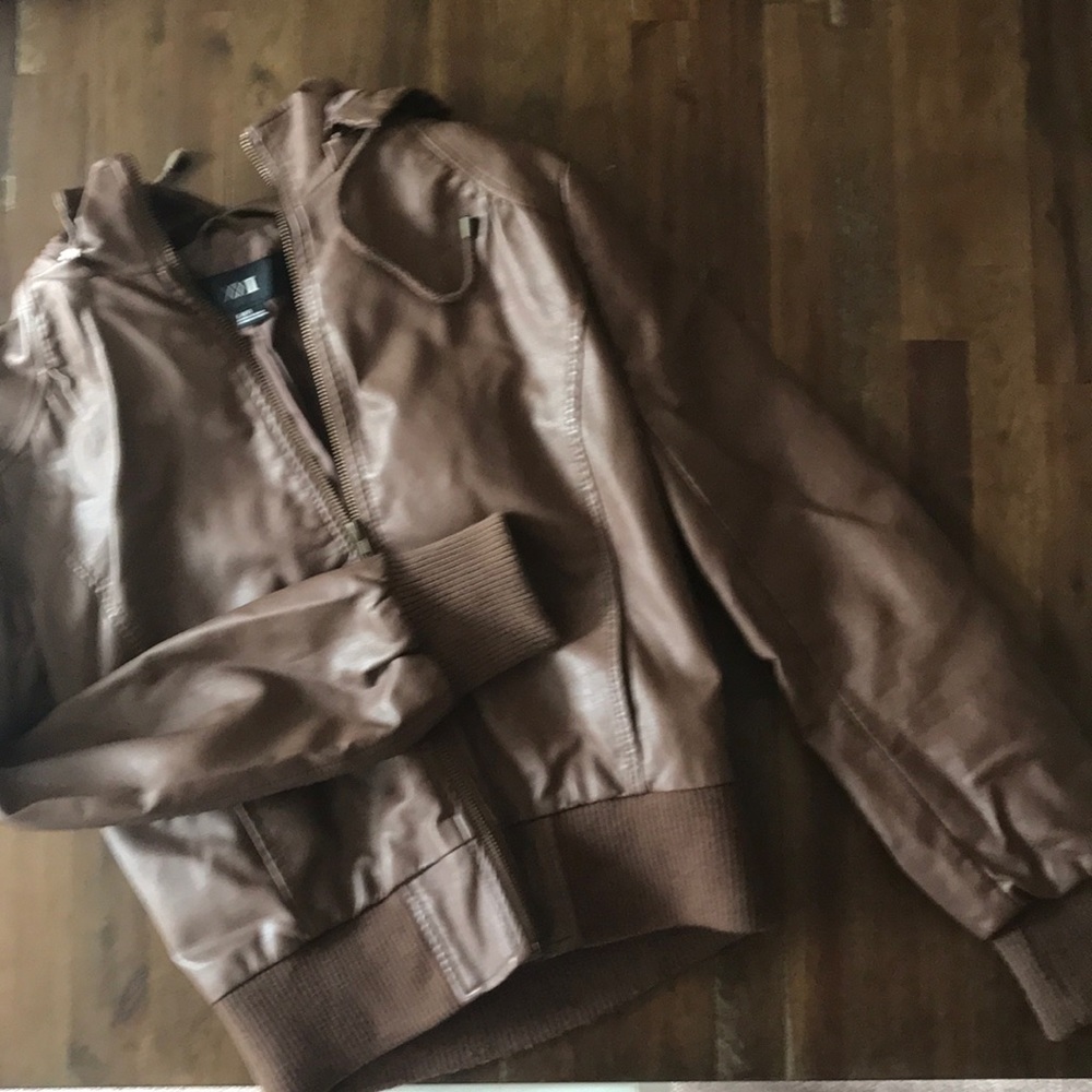 Perfect fall brown leather jacket
